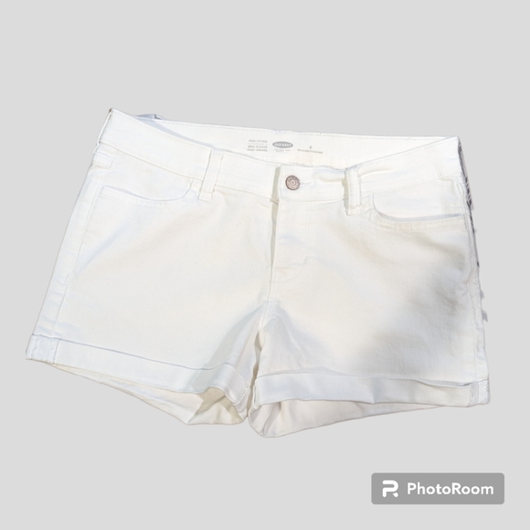 🔥5/$25🔥 Old Navy White Denim Shorts Size 6 - Picture 1 of 5